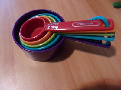 5 Farberware professional plastic measuring cups colorful w/ring coffee spoon