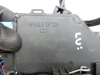VW Golf 6 VI Variant 08-13 Kombi Türschloss m. ZV Stellmotor Links Vorne 9pol VW Golf 6 VI Variant 08-13 16.03.2011... Vorschau 4