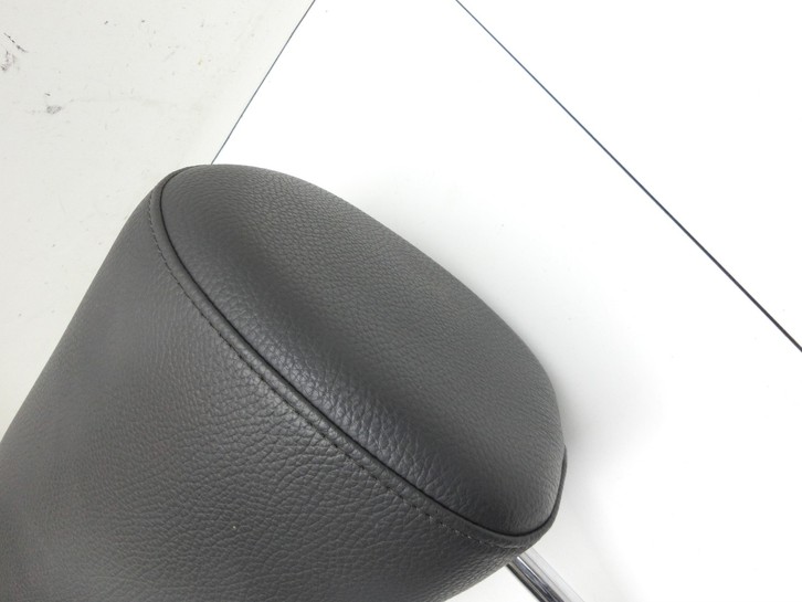 VW Touareg 7L 06-10 Kopfstütze für Beifahrer Sitz Rechts oder Links Vorne Leder VW Touareg 7L 06-10 18.05.2007... Vorschau 3