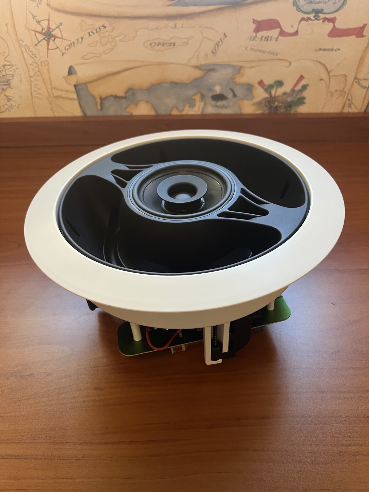 Single Sonance Virtuoso 831 DR 8-Inch In-Ceiling Speaker Tested 8 Ohm Audio