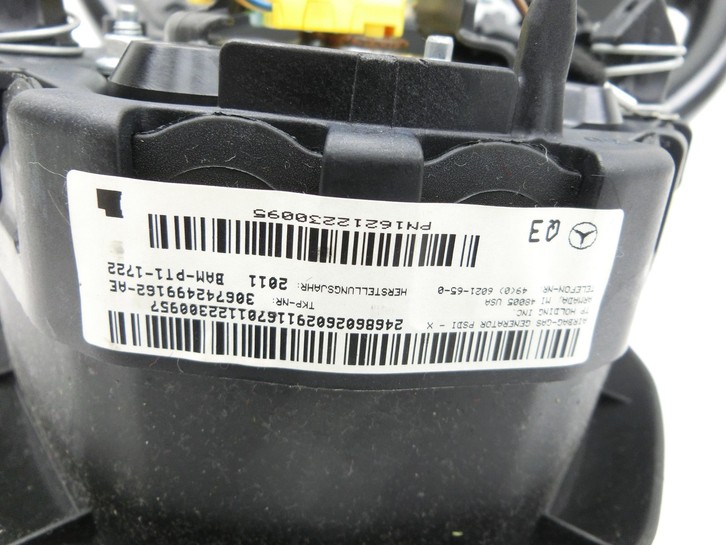 Mercedes S204 W204 C220 11-15 Lenkrad Airbaglenkrad Mercedes S204 W204 C220 11-15 01.09.2011 306742499162-AE... Vorschau 7