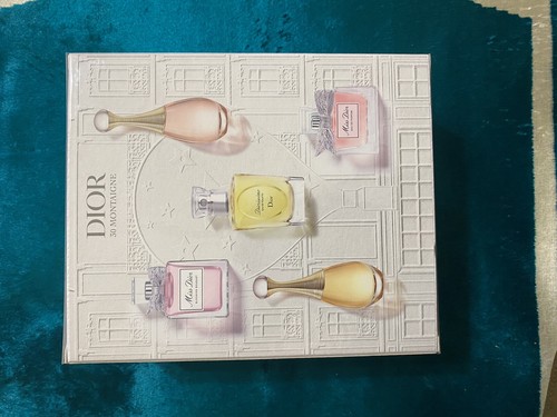 CHRISTIAN DIORクリスチャンディオール ルミニ30モンテーニュセット ル ミニ 30 モンテーニュ セット ミニ香水 | 【公式】TIAT DUTY