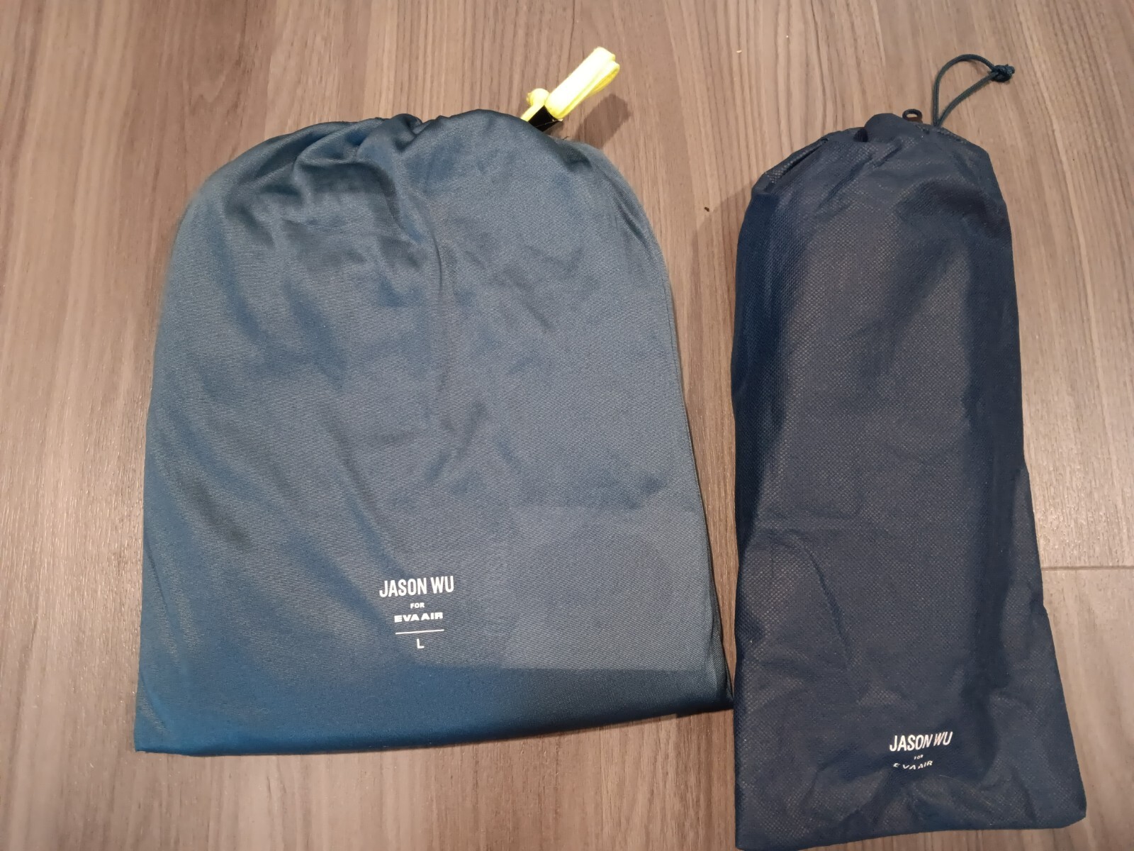 EVA AIR × JASON WU パジャマ M/L 2点 エバー航空 Amazon | EVA AIR エバー航空アメニティ JASON WU パジャマ M