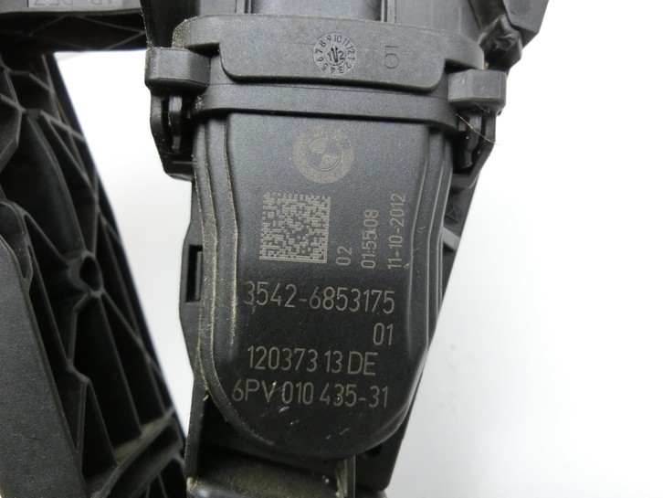 BMW X1 E84 LCI 12-15 2,0d 160KW Gaswertgeber Gaspedal BMW X1 E84 LCI 12-15 29.10.2012 6889823 35406889823... Vorschau 3