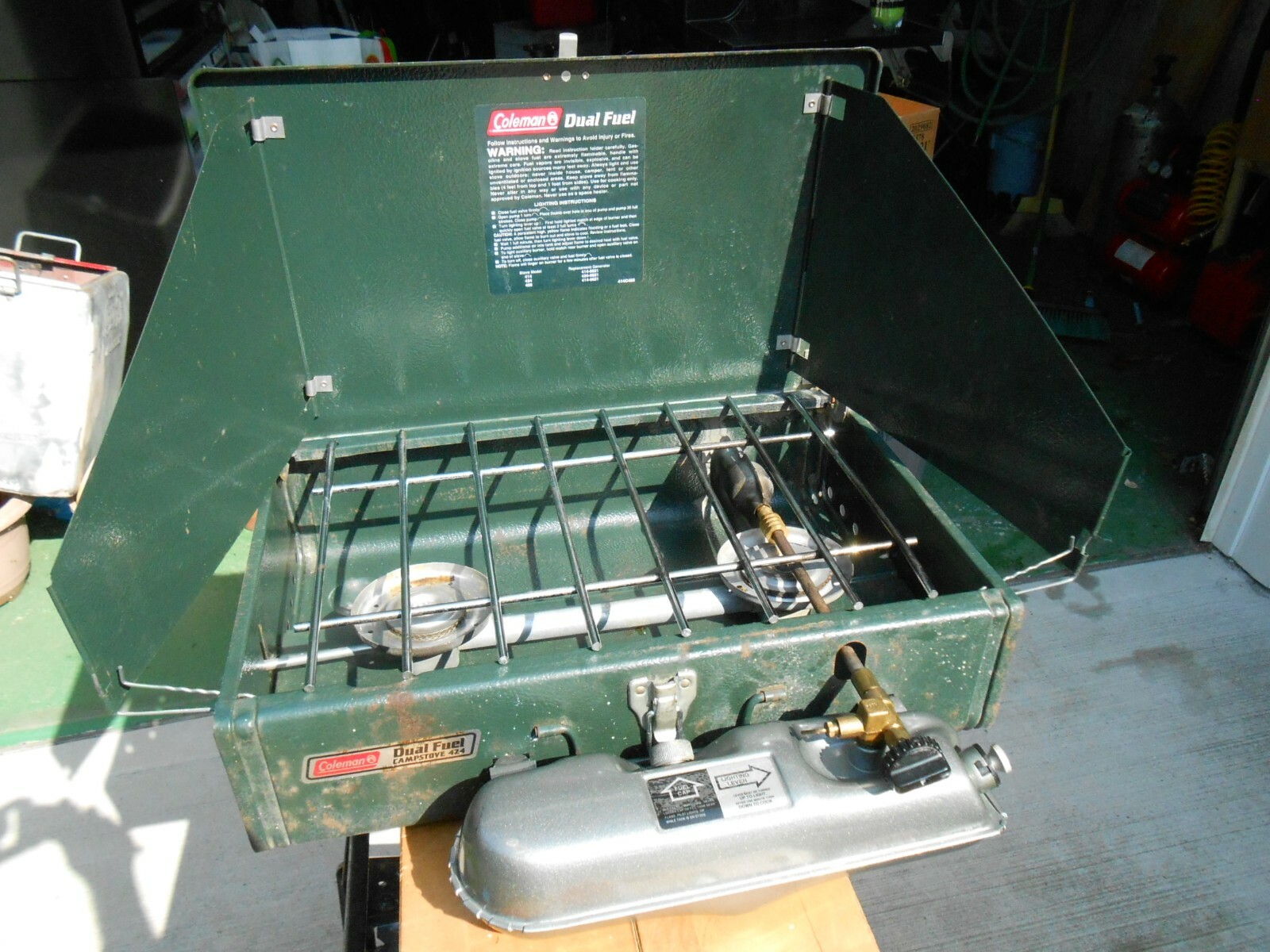 Coleman Dual Fuel 424 CAMP STOVE used, 2 burner camping equipment.のeBay