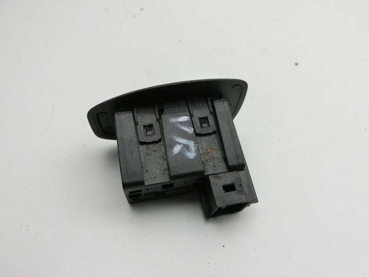 Renault Scenic III 09-12 Schalter Regler für Sitzheizung Rechts Renault Scenic III 09-12 23.11.2011 5268100-32... Vorschau 4