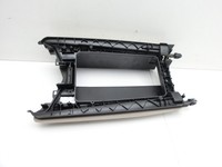 Maserati Ghibli M157 13-24 Armlehne Mittelarmlehne Auflage Maserati Ghibli M157 13-24 15.06.2016 B0008375 gebraucht Vorschau 4