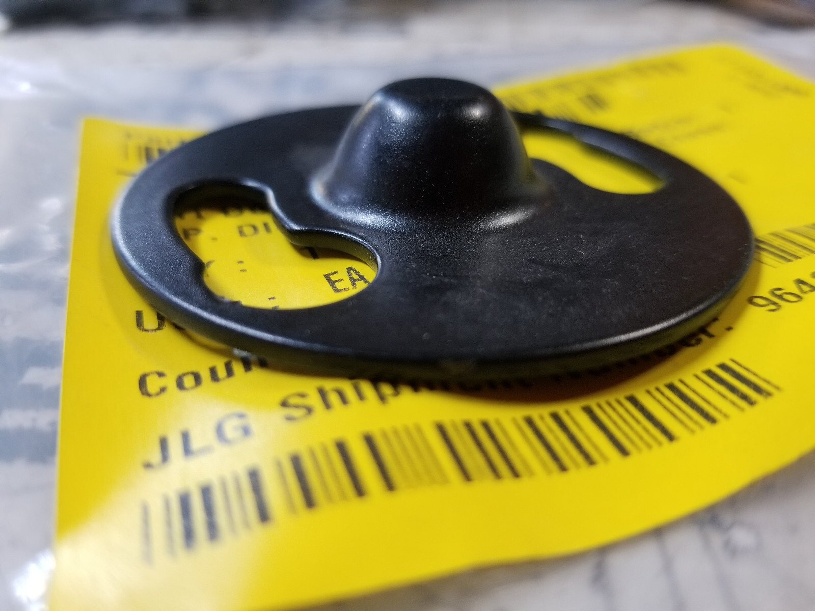 JLG 70002393 CAP, DISCONNECT - Picture 1 of 5