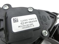 Smart Fortwo 453 14-19 0,9 66KW Gaswertgeber Gaspedal Smart Fortwo 453 14-19 06.11.2018 A4532900800 6PV009978-23... Vorschau 4