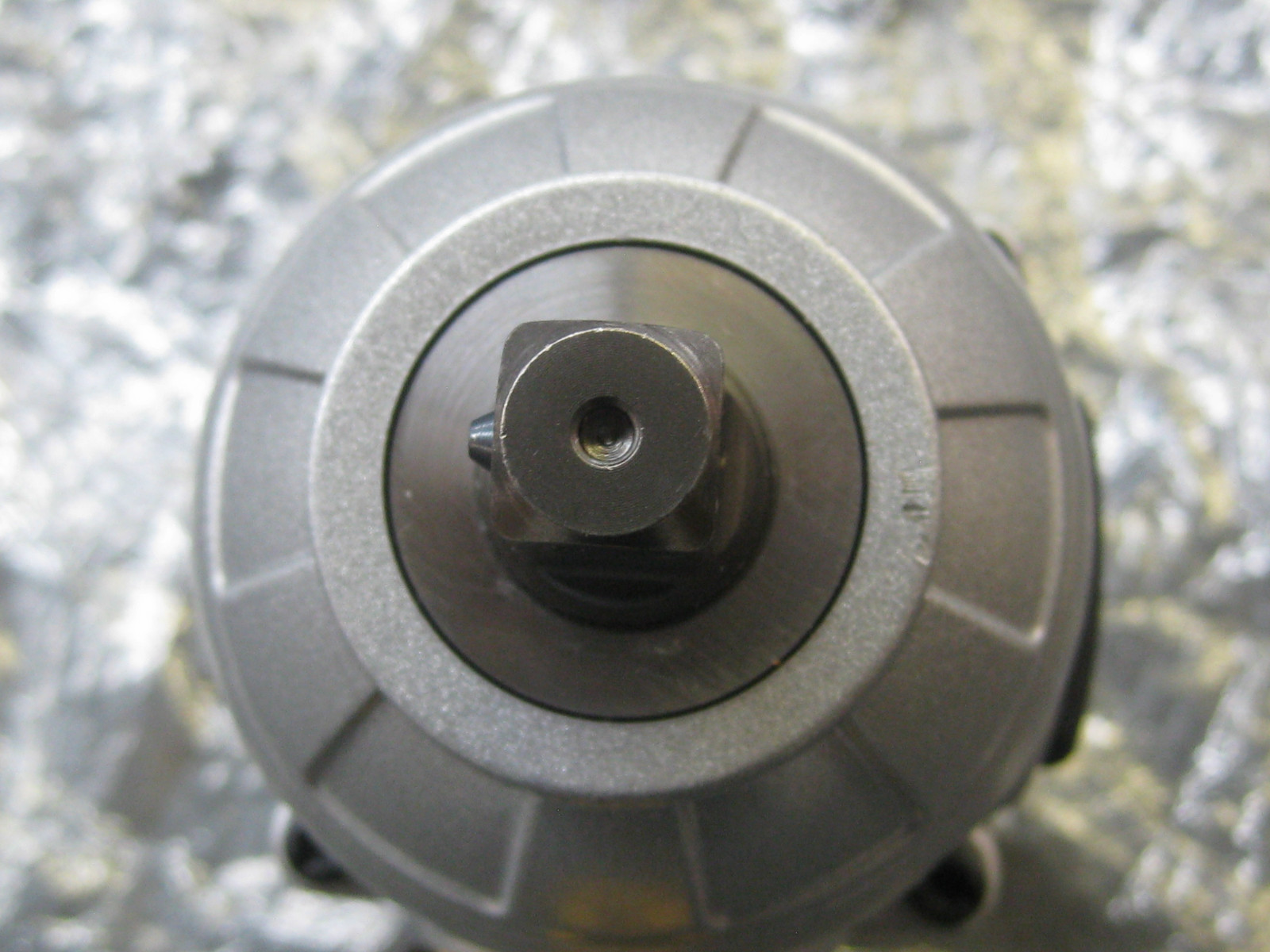 DEWALT DCF899 BRUSHLESS 3-SPEED IMPACT