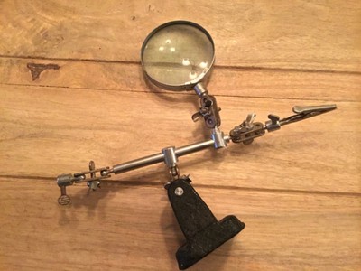 fly tying magnifier