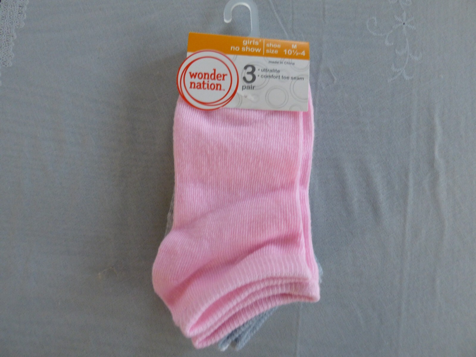 3 Pack Shoe Size 10 1/2-4 Size M 3 Colors
