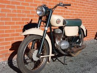 FRANCIS-BARNETT FALCON 197cc  1958  in original  paint condition