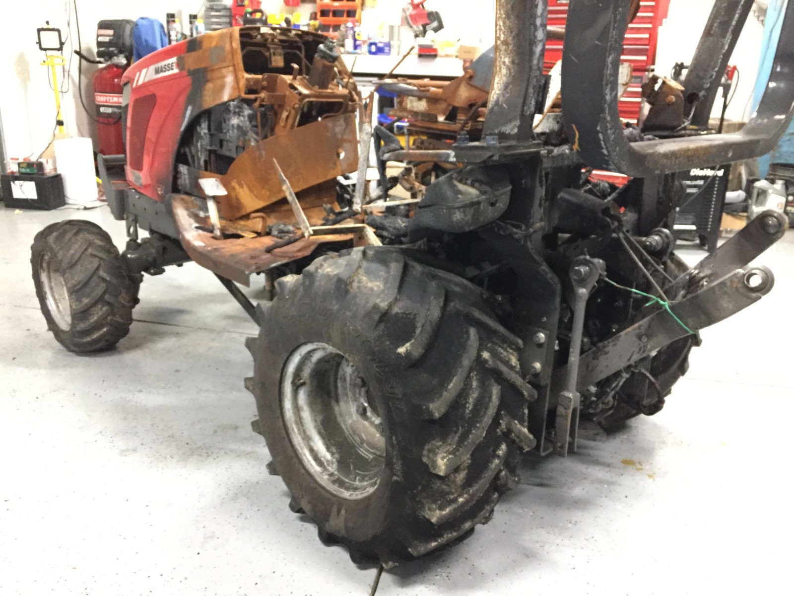 Massey Ferguson GC1720 4WD Tractor - FOR PARTS OR REPAIR - Iseki Diesel GC1715