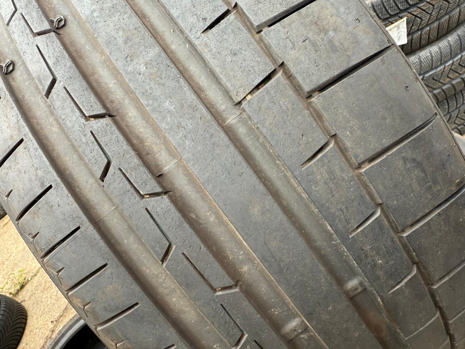 255 35 21 Continental, SC 6, MO1, XL, 98Y, x1 Single Tyre 6.5mm (F1_tyres) YD140