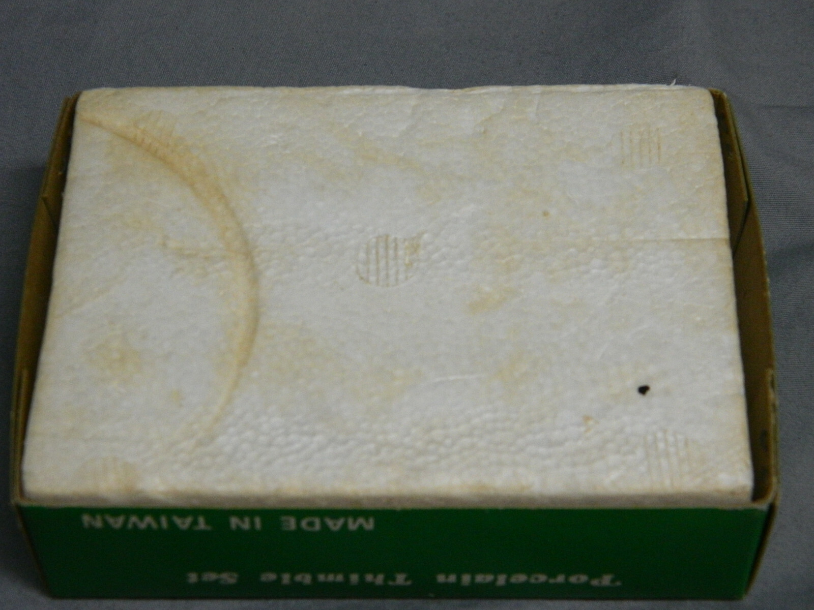 1970s Vintage Thimble set - DOGS