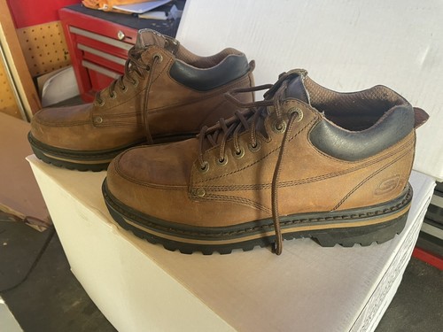 Casual  Size 10 , Nice !