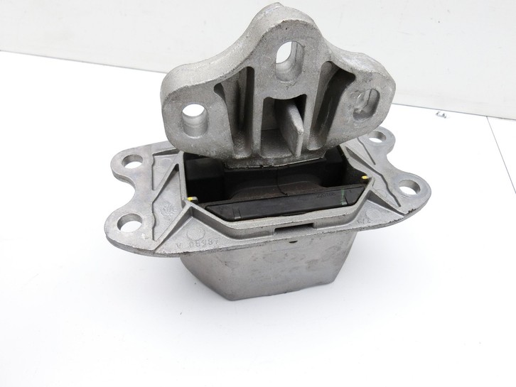 MINI F57 Cooper S 14-18 2,0 141KW Motorhalter Motorlager Links Vorne MINI F57 Cooper S 14-18 07.06.2017 22316853449... Vorschau 4