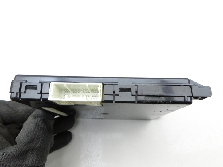 Toyota Auris II E18 12-15 Steuergerät ECU Modul SG Multiplex Toyota Auris II E18 12-15 31.07.2013 89221-02331... Vorschau 2