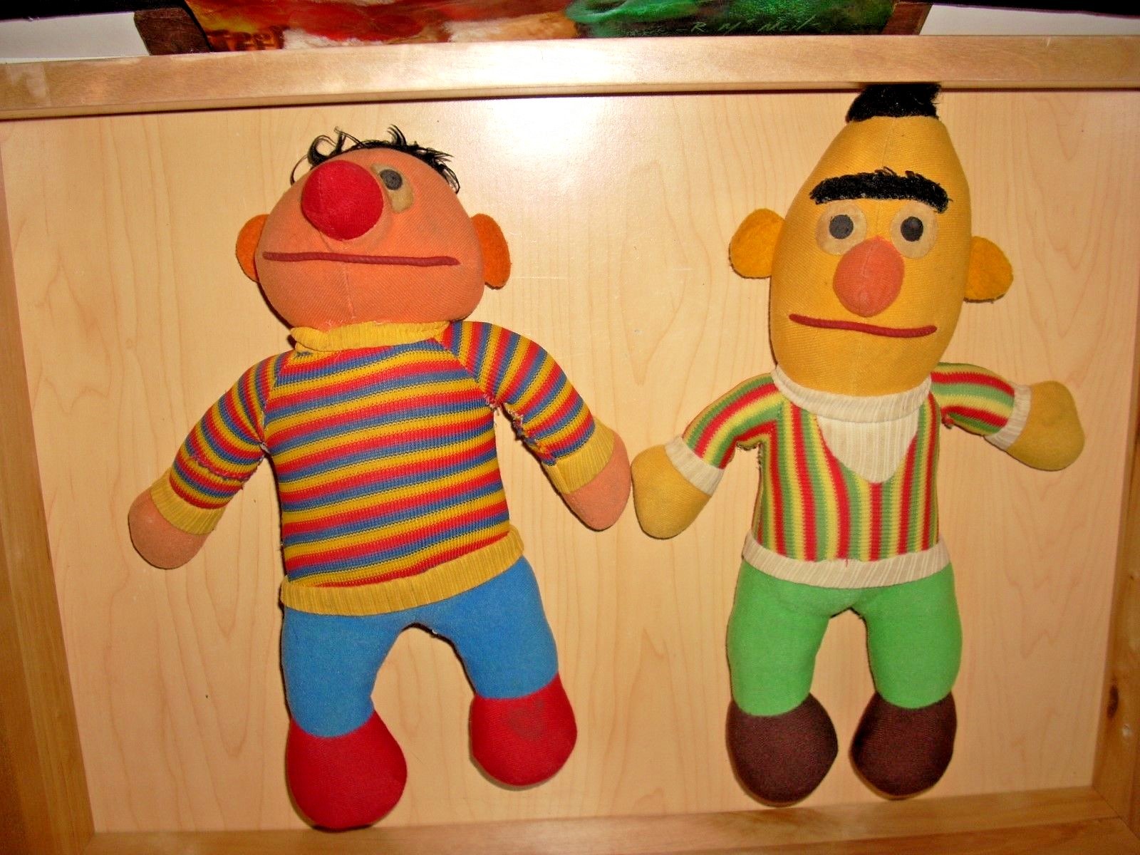 ?????? -  VINTAGE 1970'S BERT AND ERNIE SESAME STREET CHARACTER LOT ??
