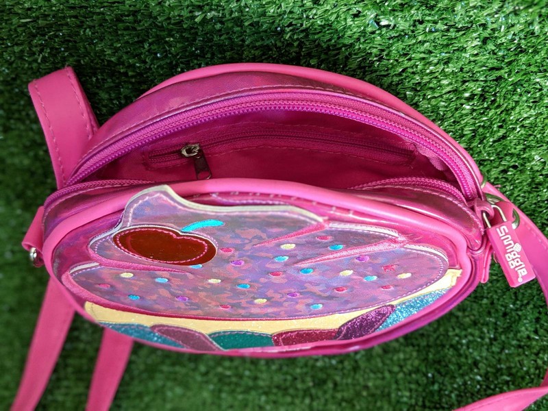 smiggle sling bag