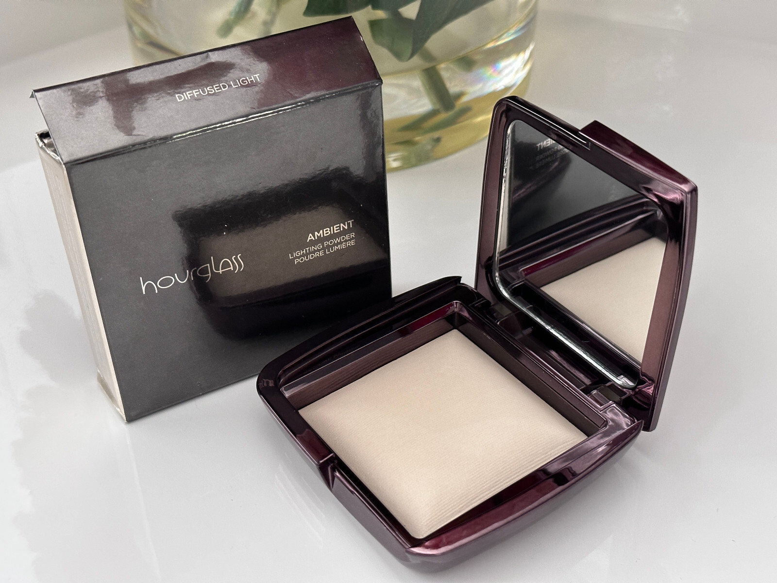 Hourglass Ambient Lighting Powder DIFFUSED LIGHT | eBay