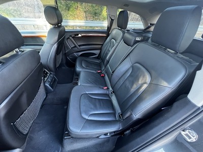 image 2 of interior