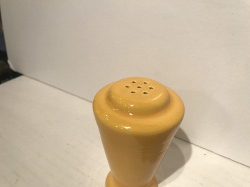 Vintage Harlequin Fiesta Yellow Shaker Homer Laughlin