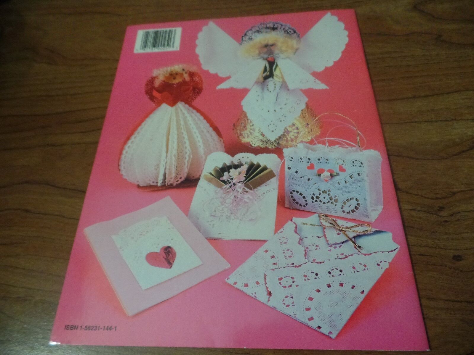 Hot Off The Press Paper, Glue, Scissors & You Craft Pattern Book #2510
