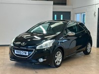 2015 Peugeot 208 1.2 VTi Style 3dr HATCHBACK Petrol Manual