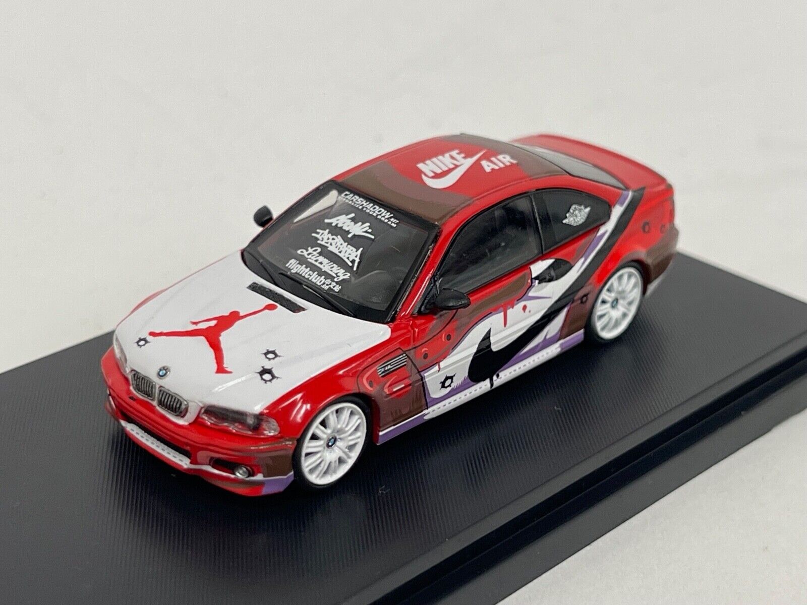 1/64 Stance Hunter BMW M3 E 46 from 2000 in Nike Colors