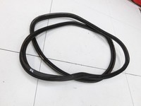 VW Polo V 6R 14-17 5T Dichtung Rahmen für Heckklappe Kofferraum VW Polo V 6R 14-17 11.12.2014 6R6827705C gebraucht Vorschau 2