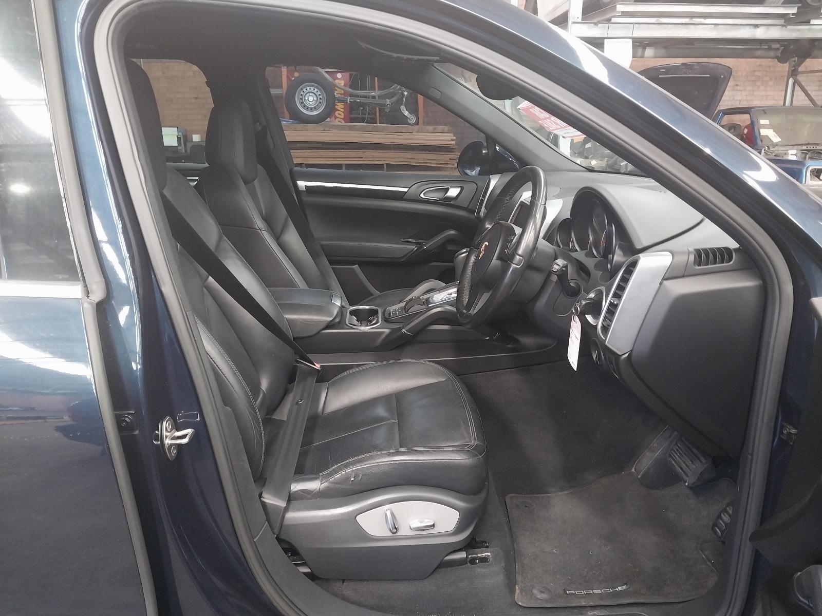 2011 Porsche Cayenne OVERFLOW BOTTLE 92A 07/2010-04/2018 753287 image 5