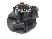 Mercedes S212 W212 E300h 13-16 Airbag Schleifring Wickelfeder Mercedes S212 W212 E300h 13-16 26.06.2013 10098004-00... Vorschau 4