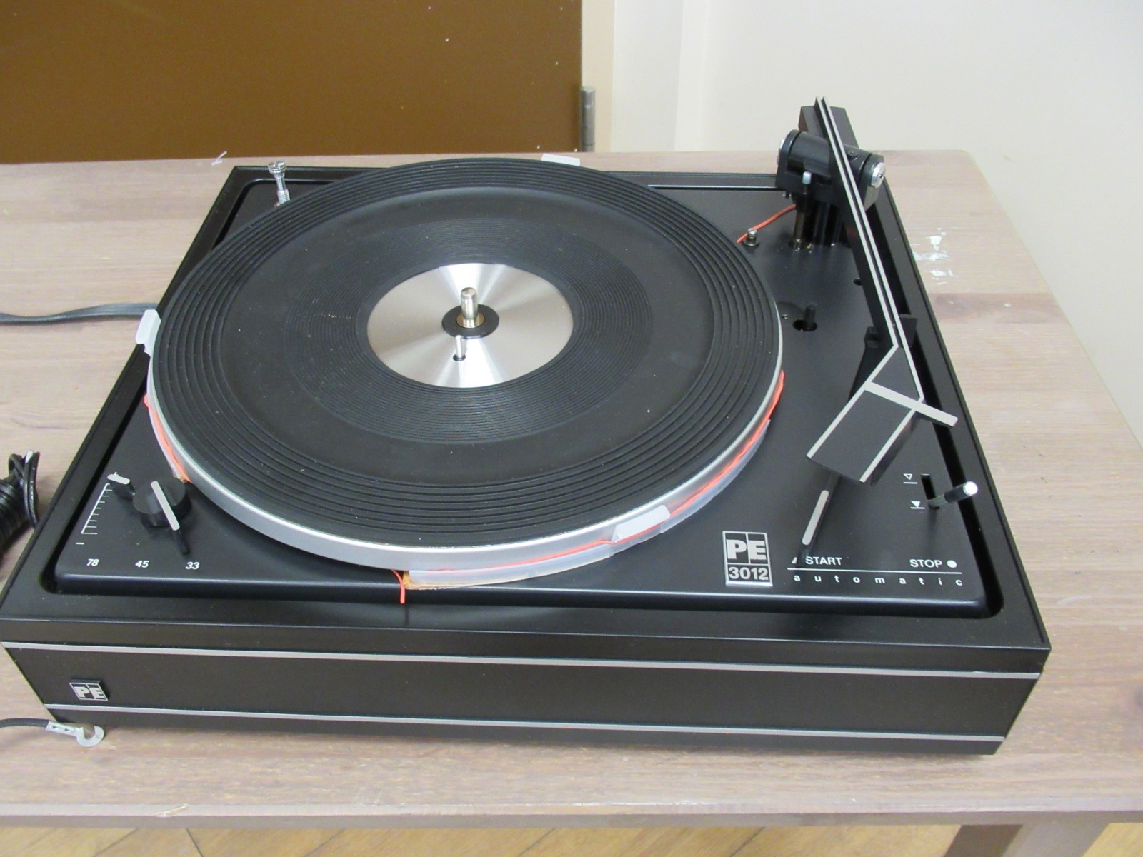 PE 3012 Vintage Turntable record player new old stock Made in Germany