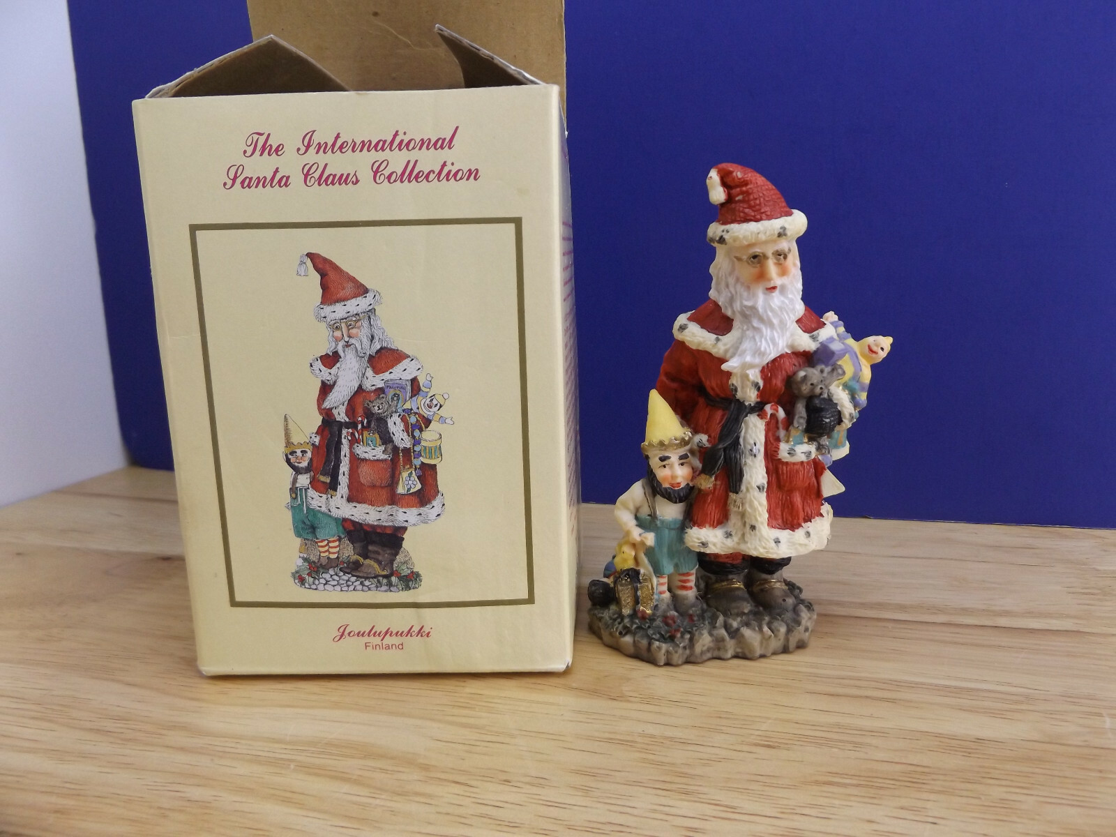 JOULUPUKKIサンタクロース Vintage Joulupukki International Santa Claus Collection 1993