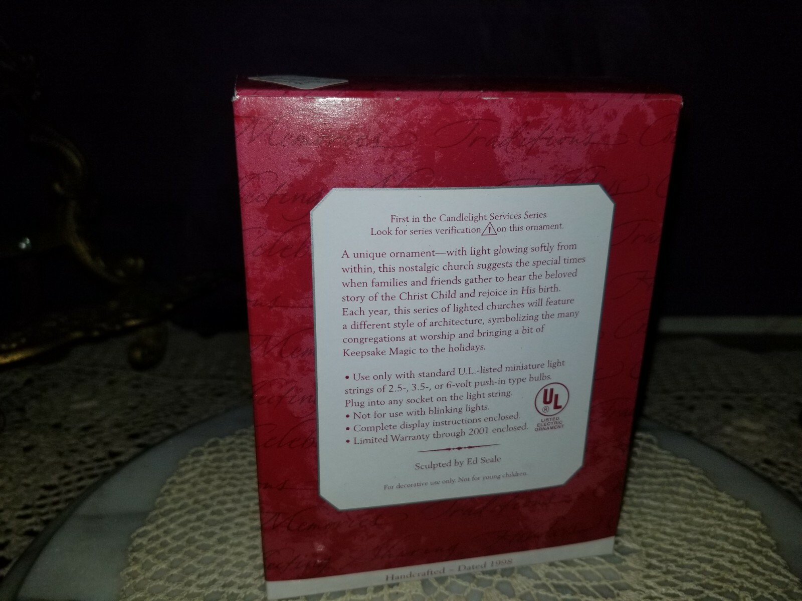 Hallmark The Stone Church Keepsake Ornament Lighted Unused Candlelight Services