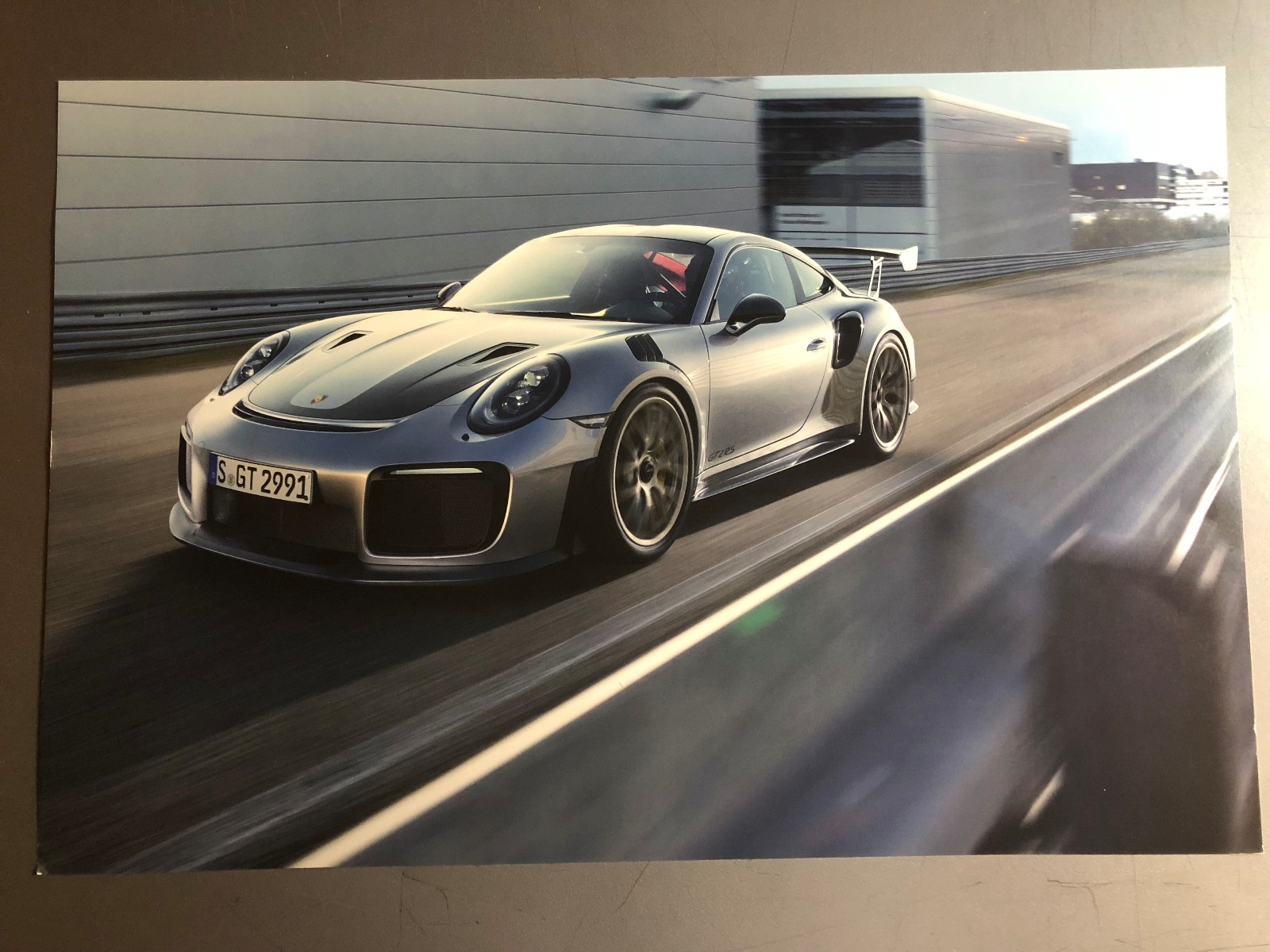 Porsche GT2RS カタログ $_57.JPG?set_id=880000500F