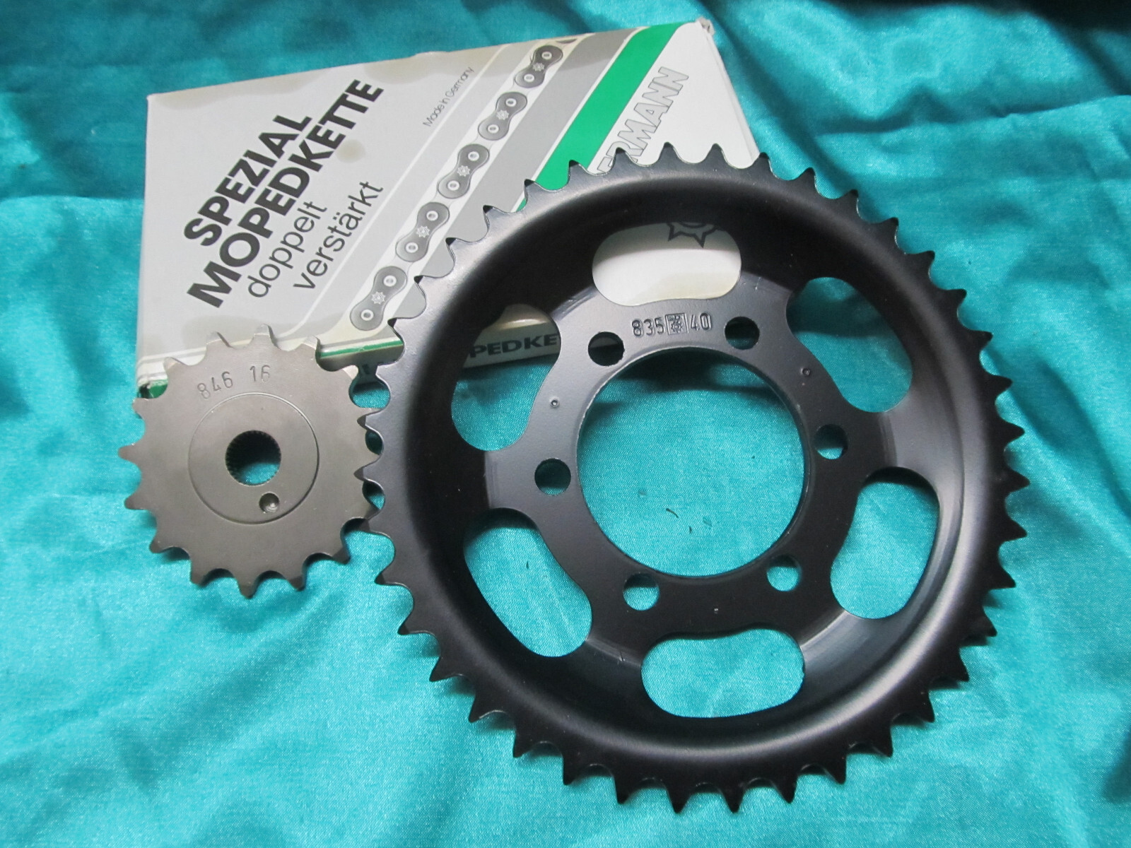 Zahnrad ZVKC ケンタ Amazon.com: NICHE Drive Sprocket Chain Combo for Kawasaki