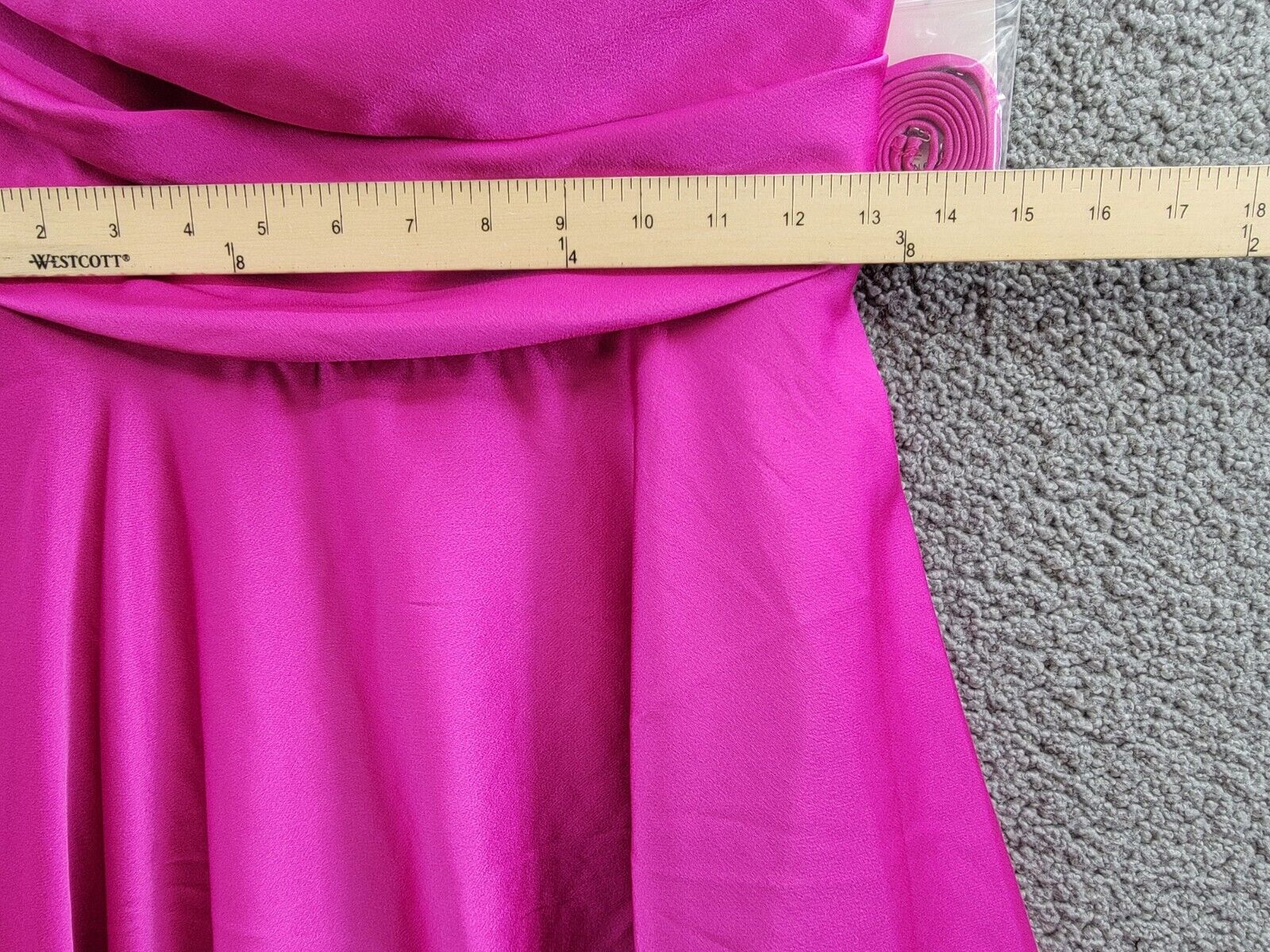 Taylor Asymmetric Sleeveless Satin Gown Women's 10 Magenta Back Zip Closure - Picture 6 of 17