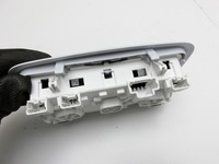 Peugeot 2008 I 13-19 Innenleuchte Innenraumleuchte Hinten Peugeot 2008 I 13-19 01.12.2016 96511211RP gebraucht Vorschau 2
