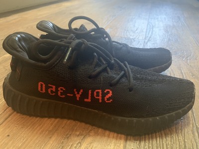 yeezy zebra footaction