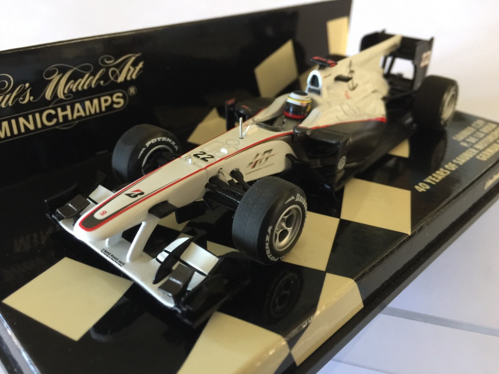 1/43 ザウバー C29 P.デ・ラ・ロサ ドイツGP 40YEARS Amazon | 【MINICHAMPS/ミニチャンプス】1/43 ザウバー C29 P.デ