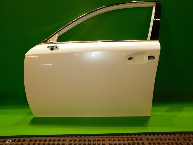 06-13 IS250 IS350 OEM driver left front door shell assembly crystal pearl white