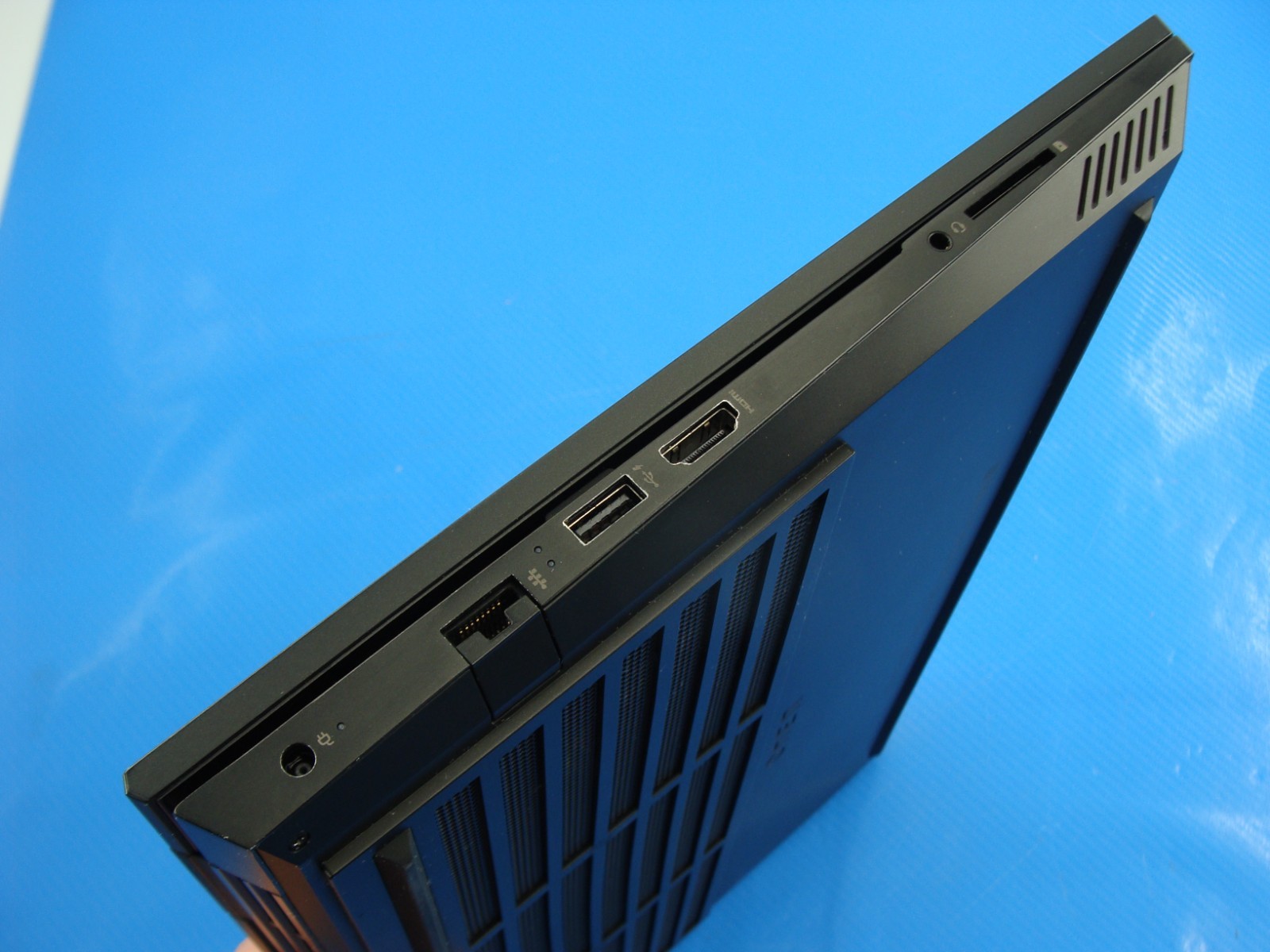 HP Omen 15-ek1013dx 15.6" FHD 300Hz i7-10750H 16GB 512GB RTX 3070 Win 11 - Thumbnail 11