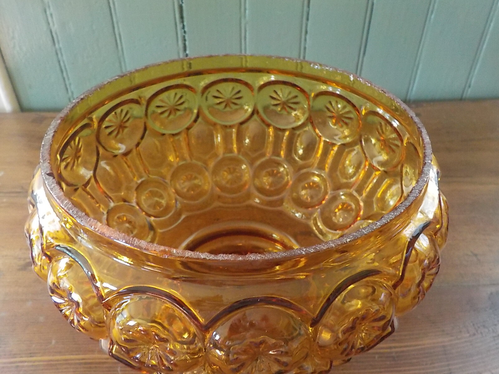 VINTAGE AMBER GLASS MOON & STAR PATTERN HURRICANE OIL LAMP SHADE  6 3/4