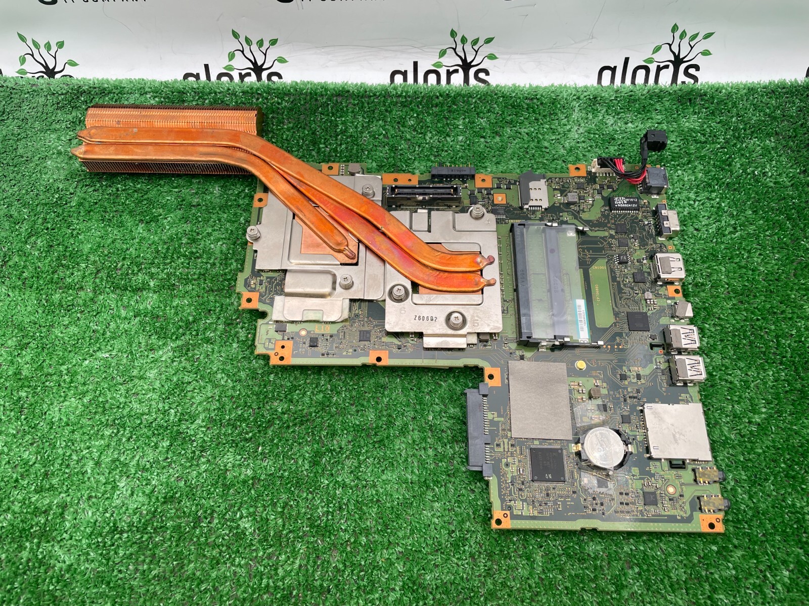 Fujitsu Celsius H760 Xeon E3-1505m v5 NVIDIA M2000M Fujitsu Celsius H760 Xeon E3-1505m v5 NVIDIA M2000M