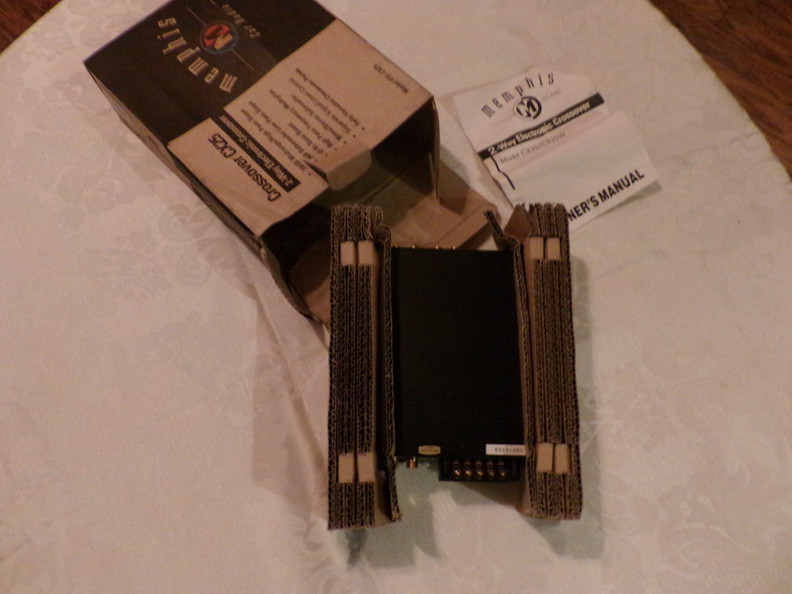 NEW Memphis Audio 16-CX25 2-Way Electronic Crossover