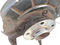 Audi A1 8X 10-14 TFSI 1,2  63KW Achsschenkel Radnabe mit ABS Rechts Vorne Audi A1 8X 10-14 15.01.2013 gebraucht Vorschau 4