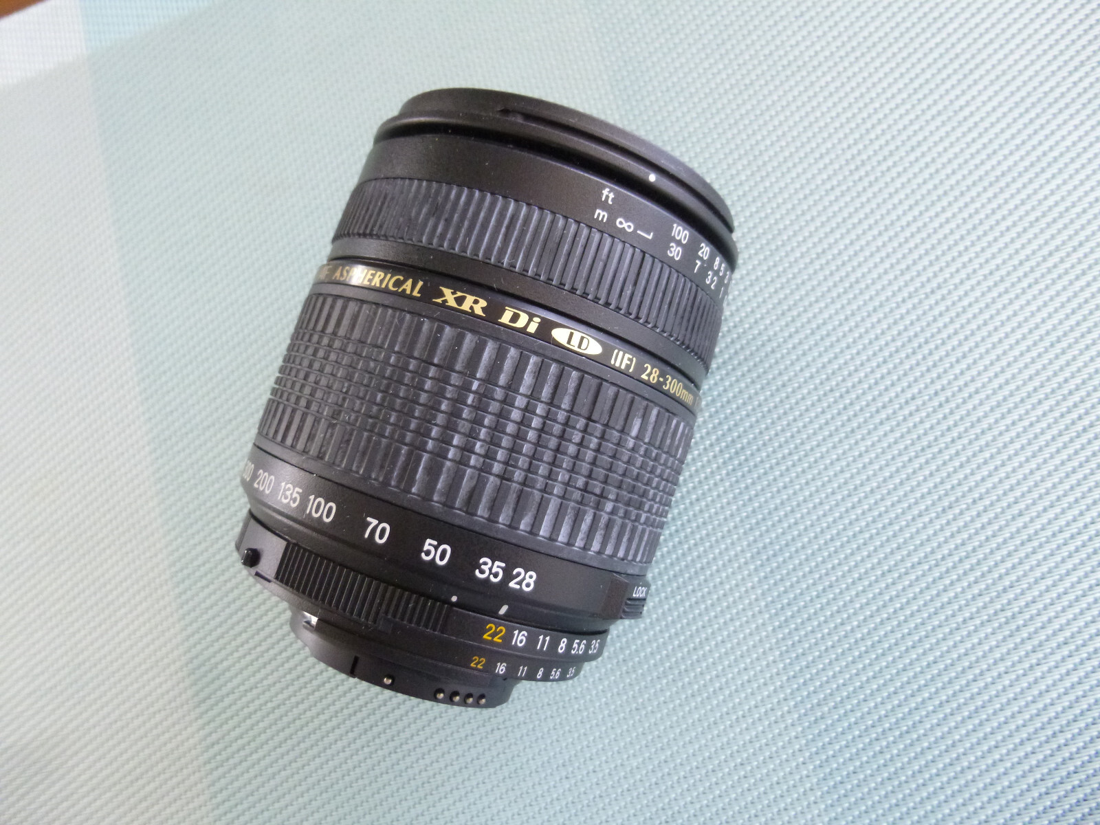 TAMRON AF 28-300mm f3.5-6.3 A06 ASPHERICAL XR Di LD IF Macro TAMRON AF 28-300mm f3.5-6.3 A06 ASPHERICAL XR Di LD IF Macro